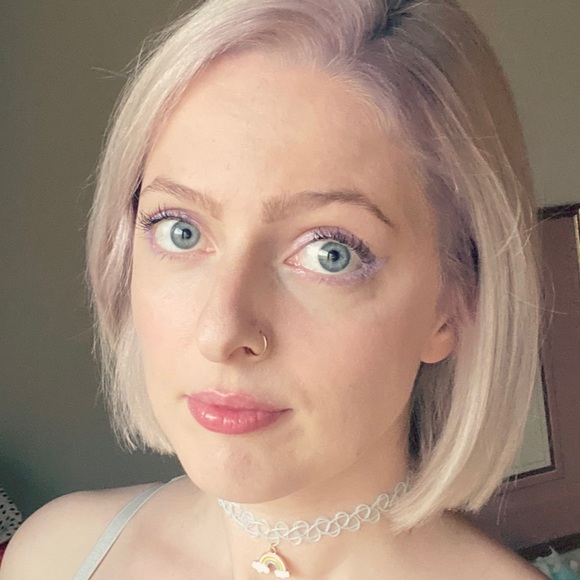 Meet your Posher, Jessica - Picture 1 of 1
